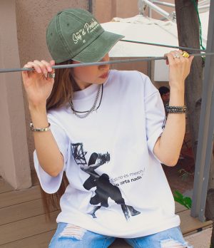 playera-blanca-gorra-verde-2 Soy el problema